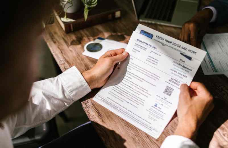 Crédit sans contrôle et vérification FICP : est-ce possible ?