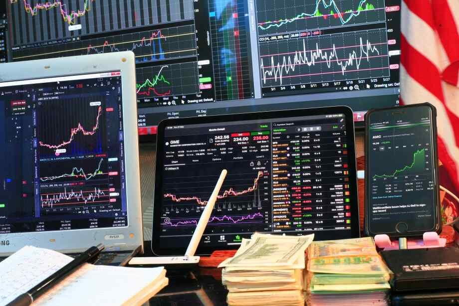 Actions qui vont exploser en 2024 : CAC 40 et PEA à surveiller