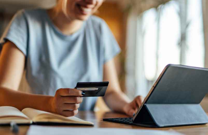 Les meilleures solutions pour protéger ses informations bancaires