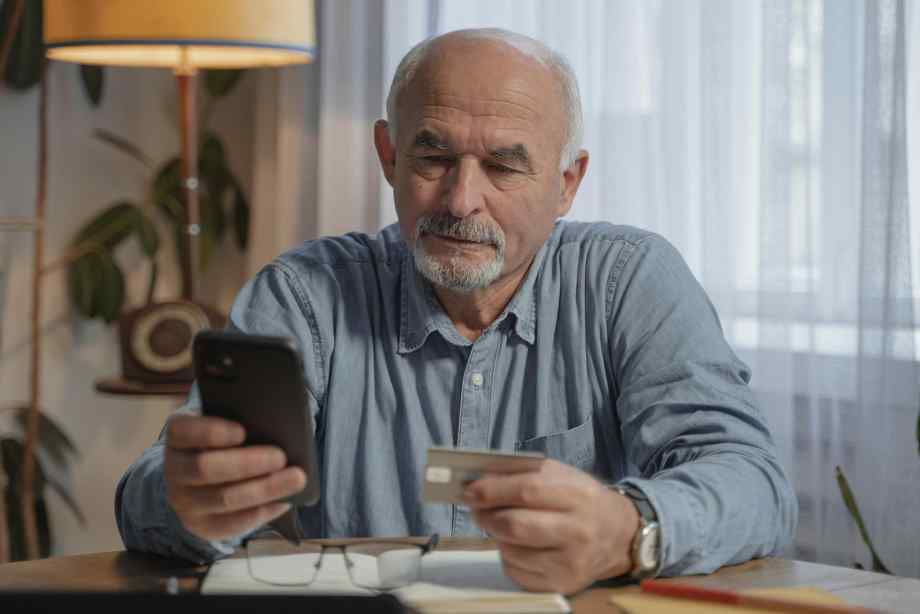 Changement de banque pour la retraite : où le faire en France sans galère ?