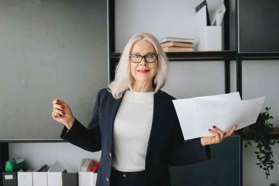 Quel est le minimum vieillesse sans avoir travaillé : les conditions