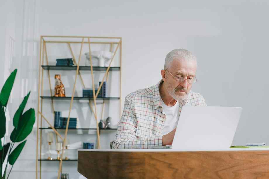 Comment racheter un trimestre de retraite et à quel prix ?-CNSEE Business