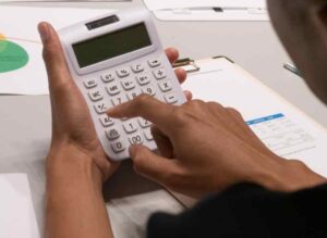 Comment calculer le besoin en fonds de roulement d’exploitation ? CNSEE Business